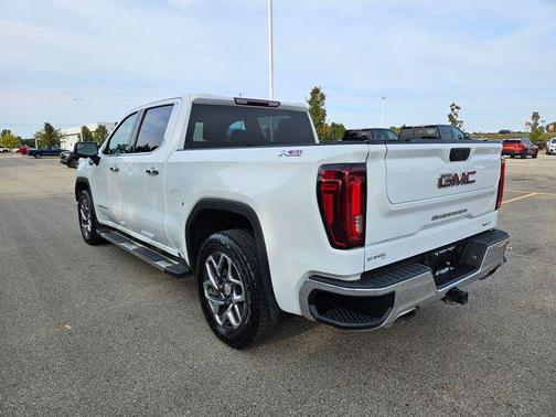 2022 GMC Sierra 1500 SLT