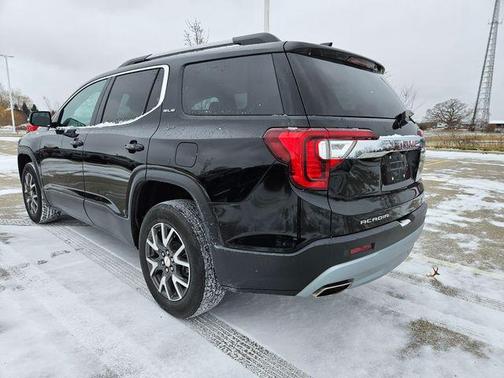 2023 GMC Acadia AWD SLE
