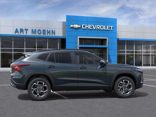 Cypress Gray 2026 Chevrolet Trax LT