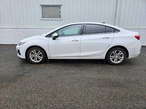 2019 Chevrolet Cruze LS