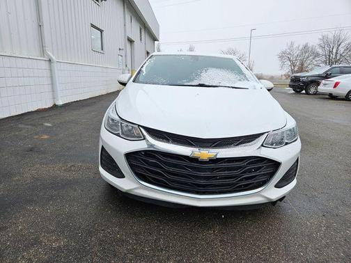 2019 Chevrolet Cruze LS