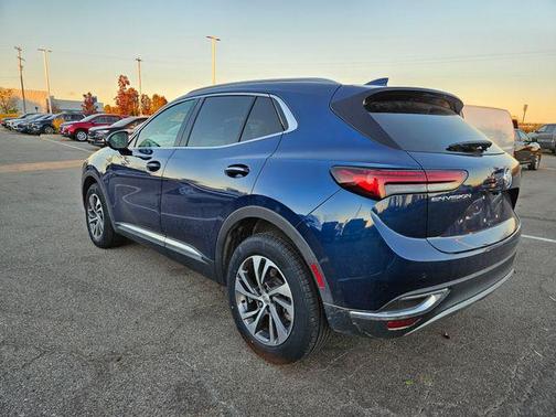 2022 Buick Envision FWD Essence