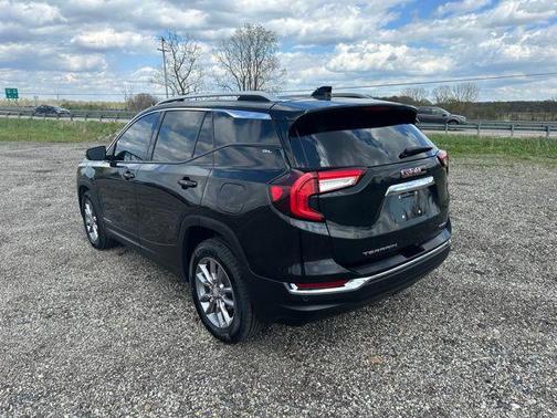 Ebony Twilight Metallic 2022 GMC Terrain SLT