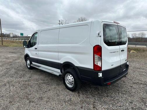 Oxford White 2023 Ford Transit-250 Base