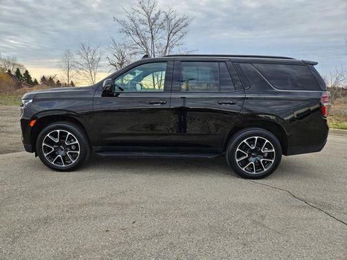 2023 Chevrolet Tahoe 4WD RST