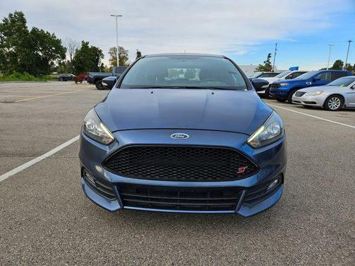 2018 Ford Focus ST 