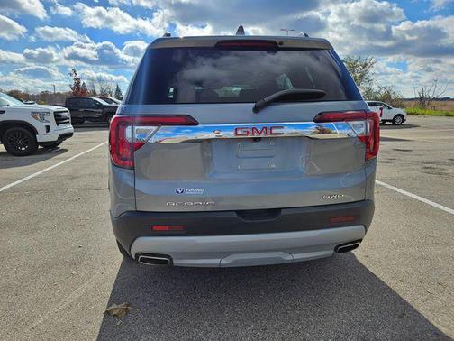 2023 GMC Acadia AWD SLE