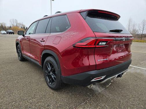 2026 Toyota Grand Highlander Hybrid Platinum MAX