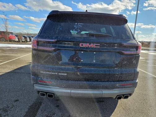 2025 GMC Acadia AWD Elevation