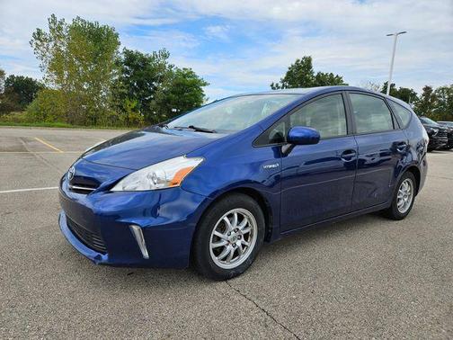 2012 Toyota Prius v Two