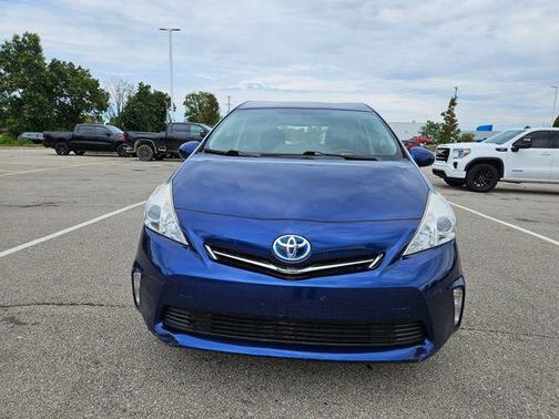 2012 Toyota Prius v Two