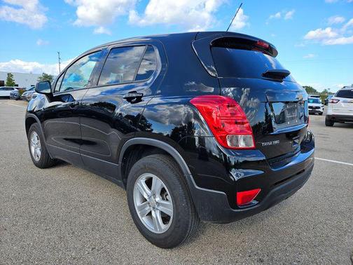 2022 Chevrolet Trax LS