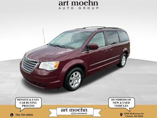2009 Chrysler Town & Country Touring