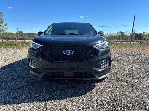 2020 Ford Edge ST