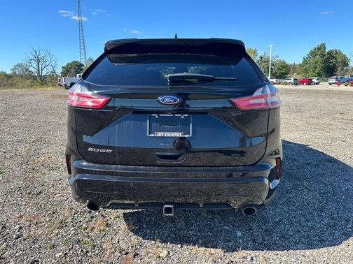 2020 Ford Edge ST
