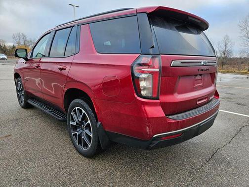2022 Chevrolet Tahoe 4WD RST