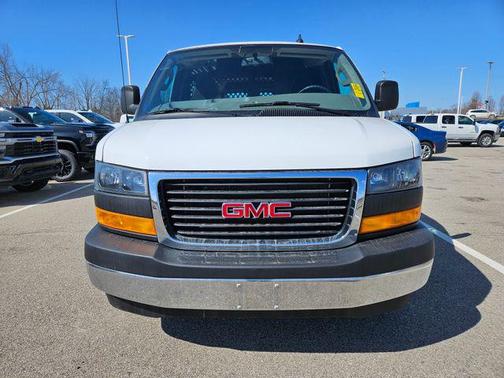 2023 GMC Savana 2500 Work Van