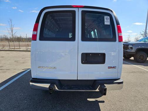 2023 GMC Savana 2500 Work Van