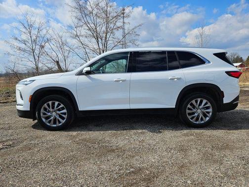 2025 Buick Enclave Preferred FWD