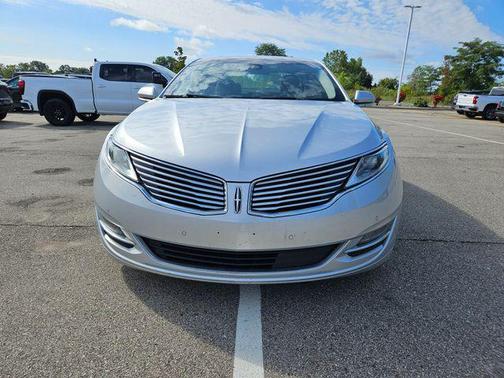 2015 Lincoln MKZ Hybrid Base