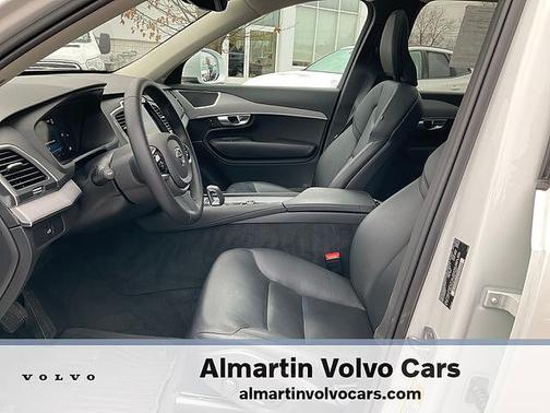 2024 Volvo XC90 Core