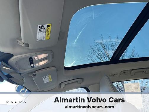 2023 Volvo XC90 Plus