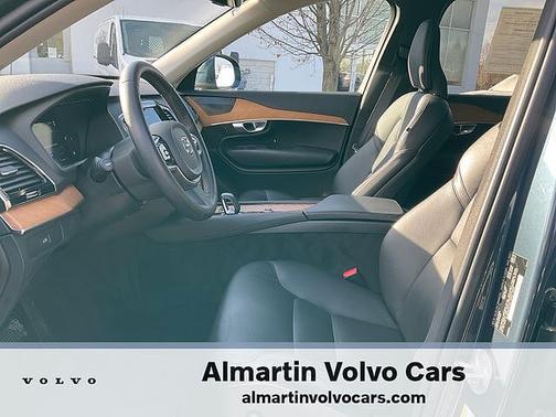 2024 Volvo XC90 Plus