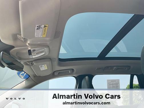 2023 Volvo XC90 Plus