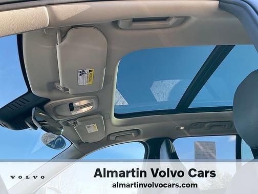 2025 Volvo XC90 Plus