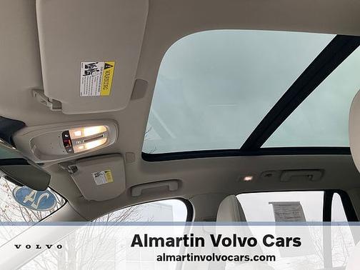 2024 Volvo XC90 Recharge Plug-In Hybrid Plus