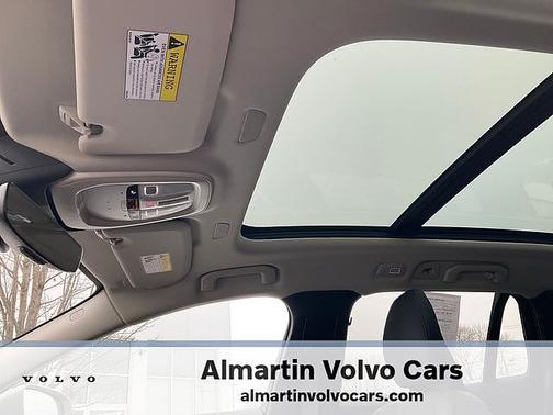 2025 Volvo V60 Cross Country Plus