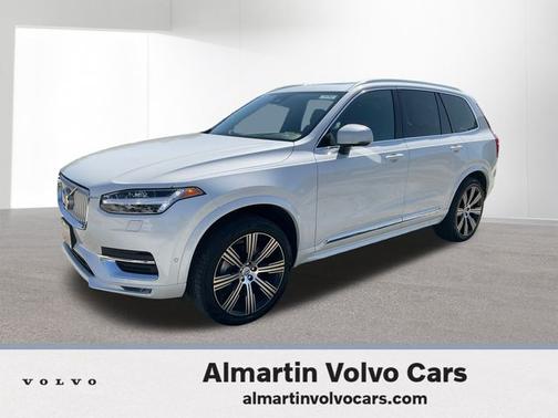 2025 Volvo XC90 B6 Plus 7-Seater