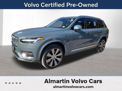 2023 Volvo XC90 Recharge Plug-In Hybrid Plus 6-Seater