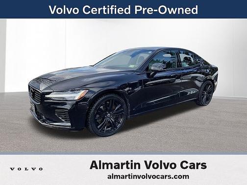 2022 Volvo S60 Recharge Plug-In Hybrid R-Design