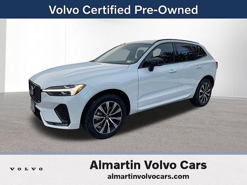 2025 Volvo XC60 Core