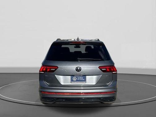 2023 Volkswagen Tiguan 2.0T SE R-Line Black