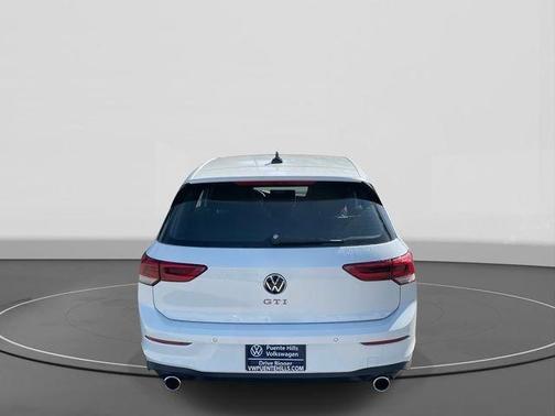 2026 Volkswagen Golf GTI 2.0T SE