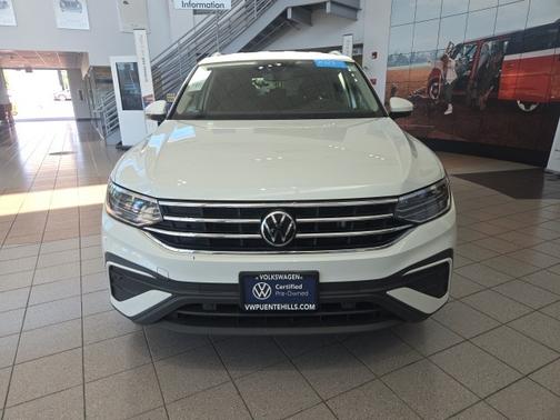 2023 Volkswagen Tiguan 2.0T SE