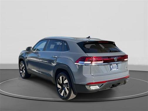 2026 Volkswagen Atlas Cross Sport 2.0T SE