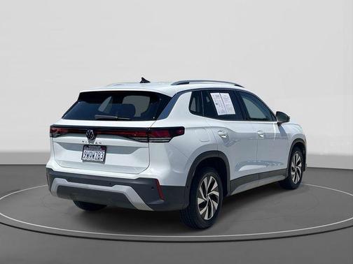 Pure White 2026 Volkswagen Tiguan 2.0T S