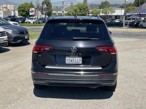 2022 Volkswagen Tiguan 2.0T SE