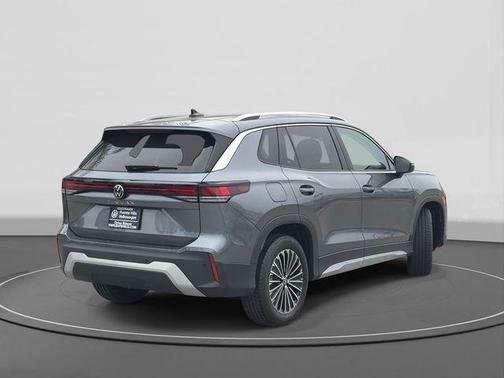 Platinum Gray Metallic 2026 Volkswagen Tiguan 2.0T S