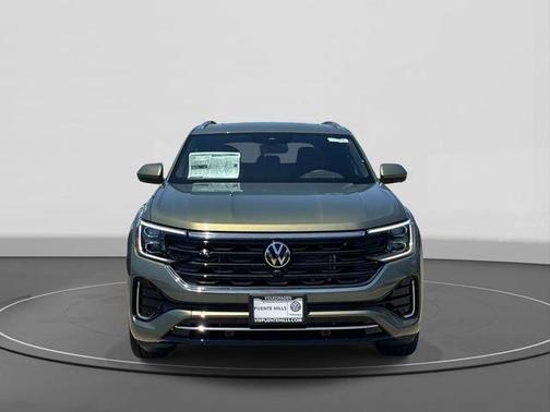 Green 2026 Volkswagen Atlas Cross Sport 2.0T SEL Premium R-Line