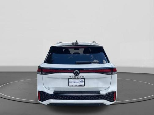 Opal White Pearl 2026 Volkswagen Tiguan 2.0T SE R-Line Black