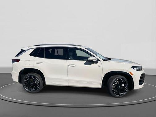 2026 Volkswagen Tiguan 2.0T SEL R-Line Turbo