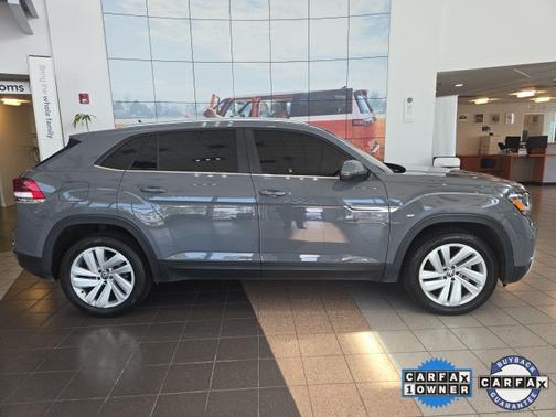 2021 Volkswagen Atlas Cross Sport 2.0T SE w/ Technology