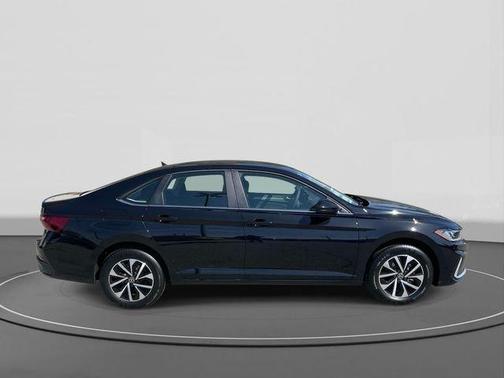 Deep 2026 Volkswagen Jetta 1.5T S