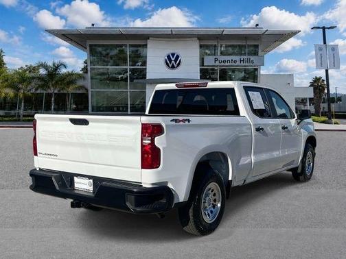 Summit White 2025 Chevrolet Silverado 1500 WT