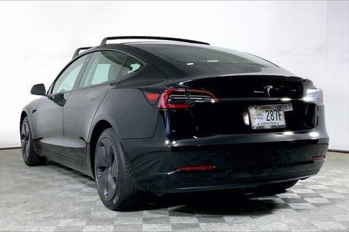 2019 Tesla Model 3 Mid Range