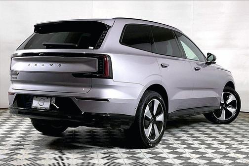 Aurora Blue 2026 Volvo EX90